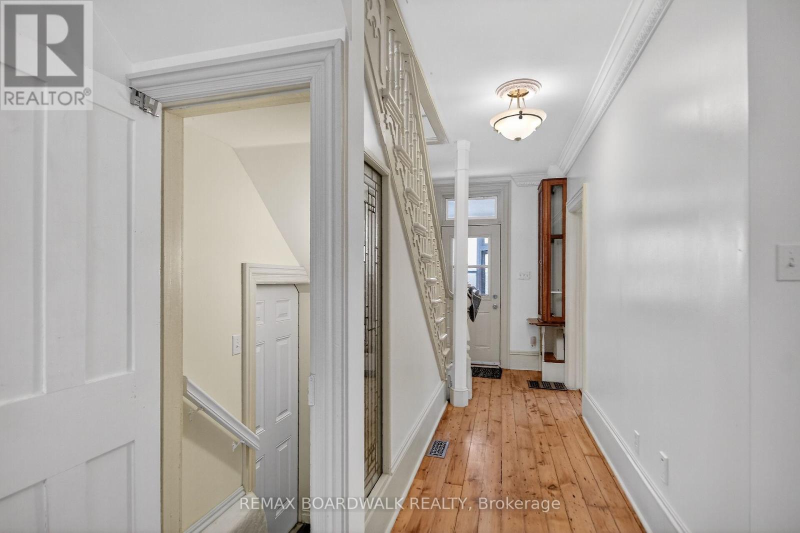 11 Alfred Street, Smiths Falls, Ontario  K7A 4H6 - Photo 10 - X13429154