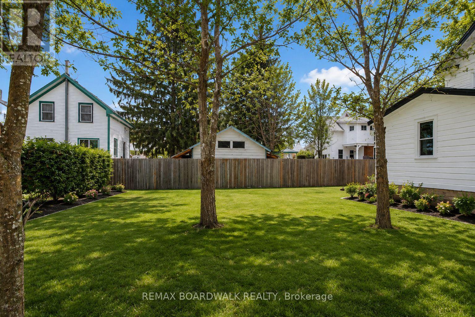 11 Alfred Street, Smiths Falls, Ontario  K7A 4H6 - Photo 21 - X13429154