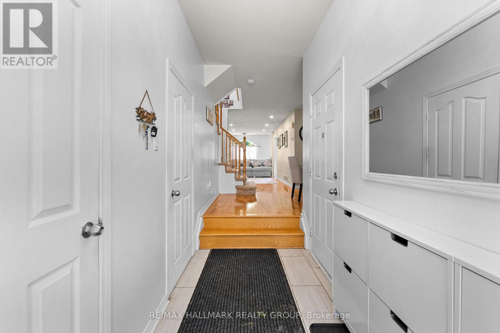 1157 Marchant Drive, Ottawa, Ontario  K4A 4A7 - Photo 2 - X13429164