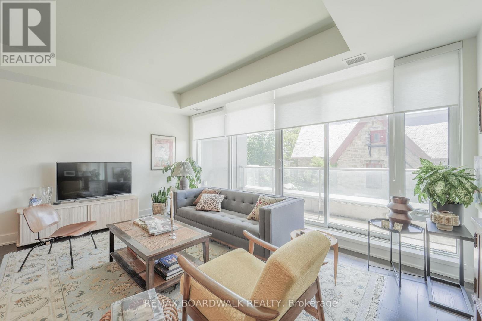 301 - 98 Richmond Road, Ottawa, Ontario  K1Z 0B2 - Photo 9 - X13429174