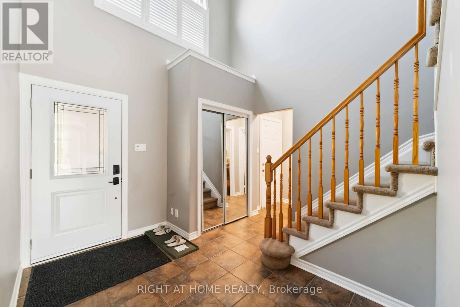 115 Woliston Crescent, Ottawa, Ontario  K2W 1G5 - Photo 3 - X13429178