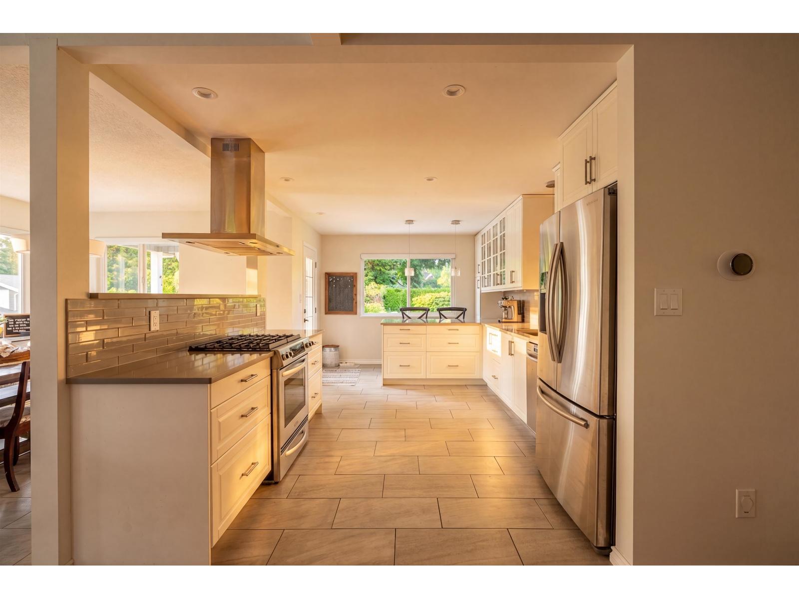 4542 206a Street, Langley, British Columbia  V3A 6L1 - Photo 8 - R3134271