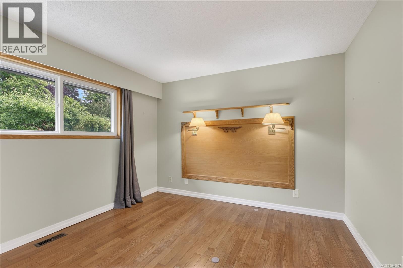 680 View Ave, Courtenay, British Columbia V9N 5R2 - Photo 10 - 1040097