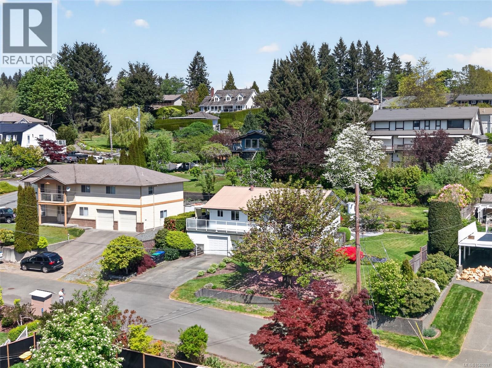 680 View Ave, Courtenay, British Columbia V9N 5R2 - Photo 39 - 1040097