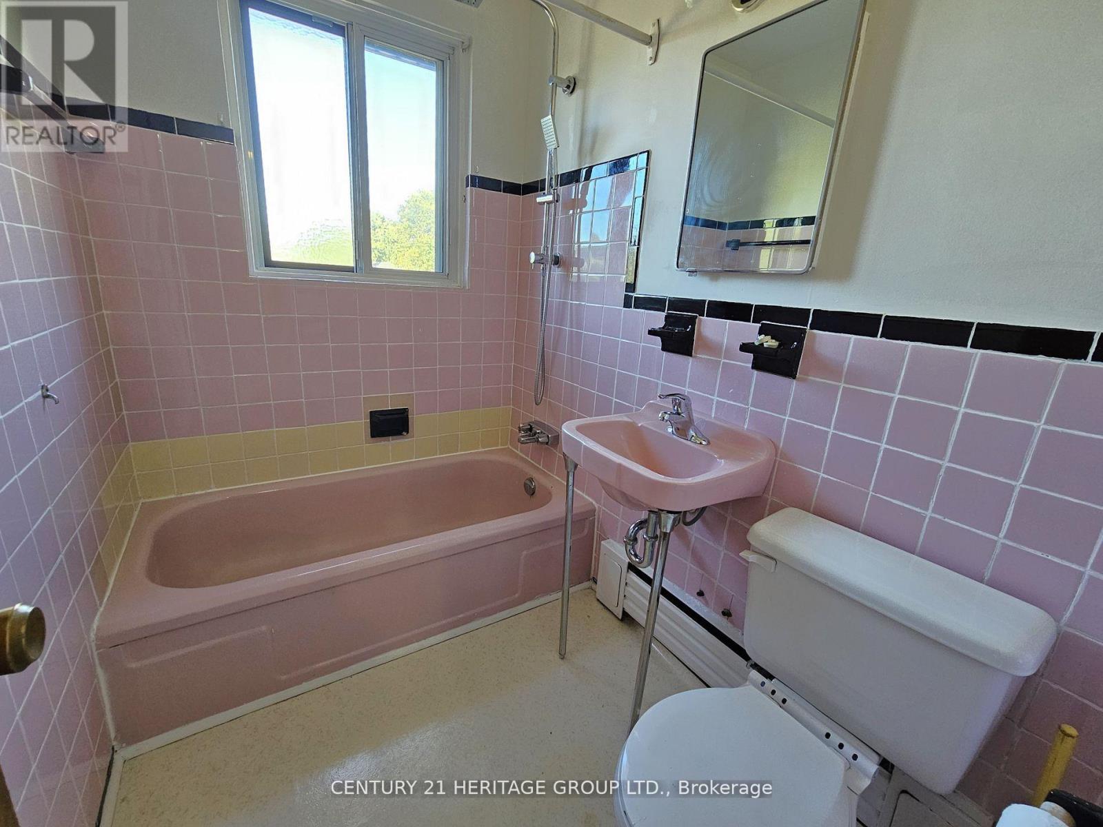 5 - 423 Pharmacy Avenue, Toronto, Ontario  M1L 3G5 - Photo 7 - E13429128