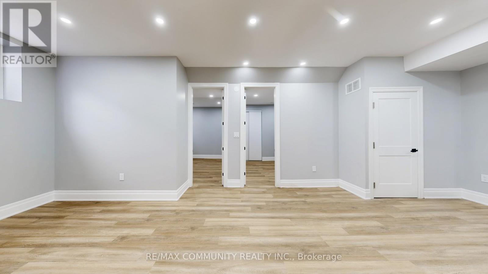 1580a Honey Locust Place, Pickering, Ontario  L1X 0P1 - Photo 17 - E13429134