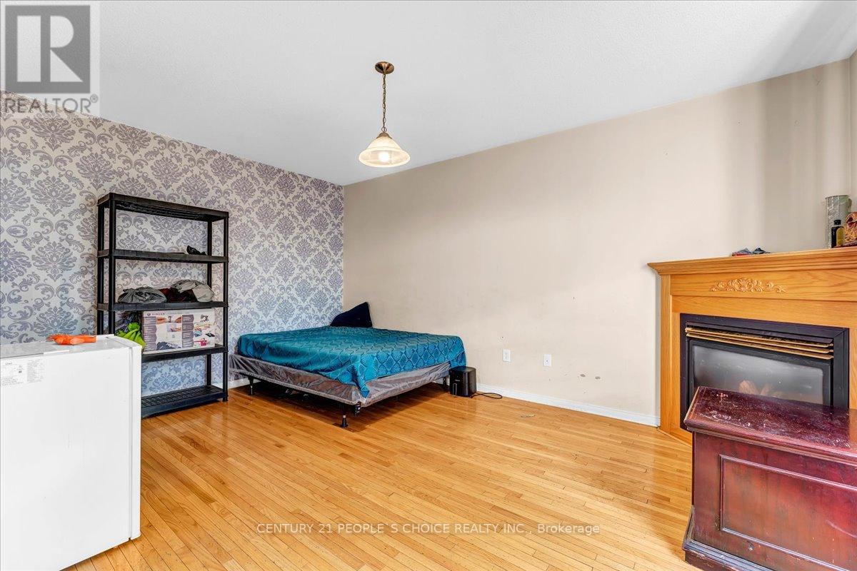 32 Albright Road, Brampton, Ontario  L6X 5C8 - Photo 16 - W13429158