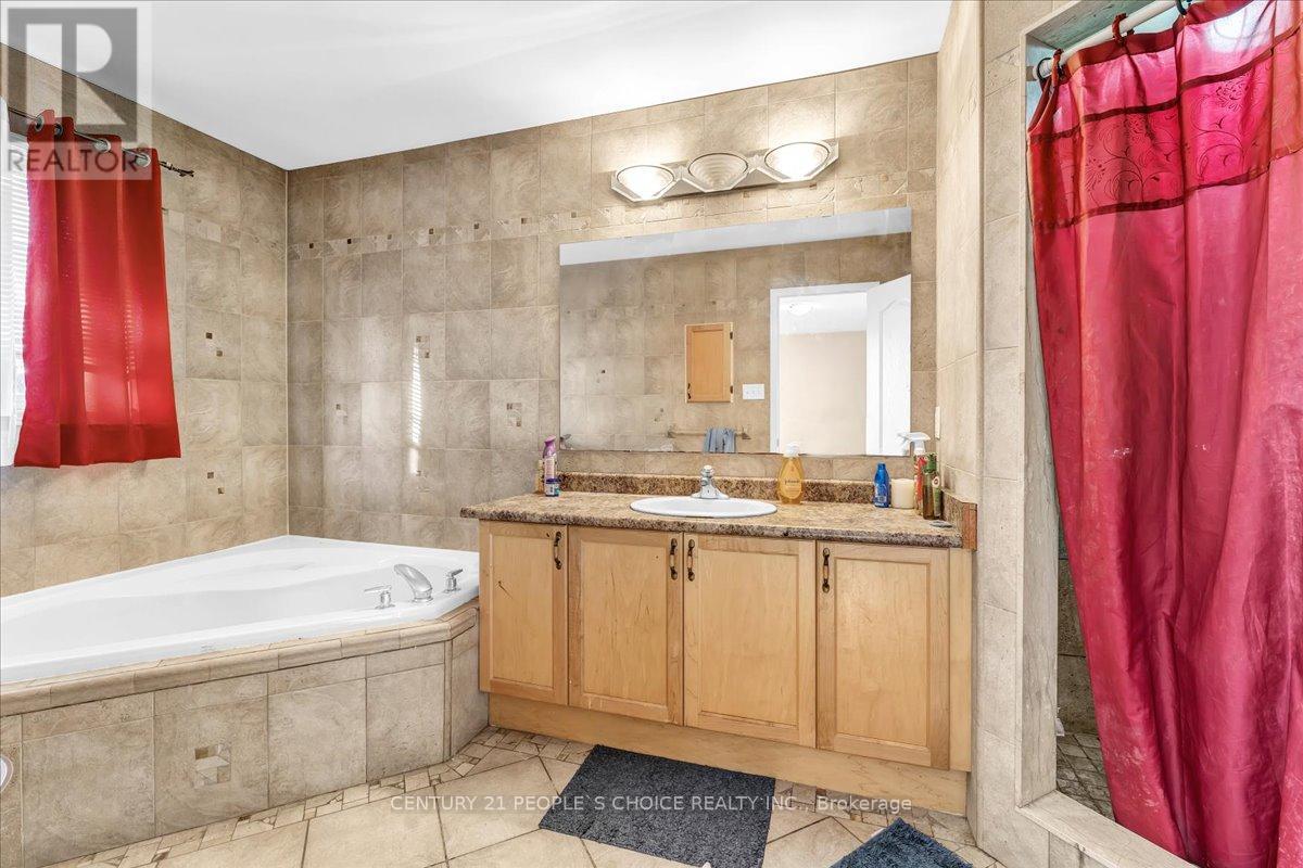 32 Albright Road, Brampton, Ontario  L6X 5C8 - Photo 23 - W13429158