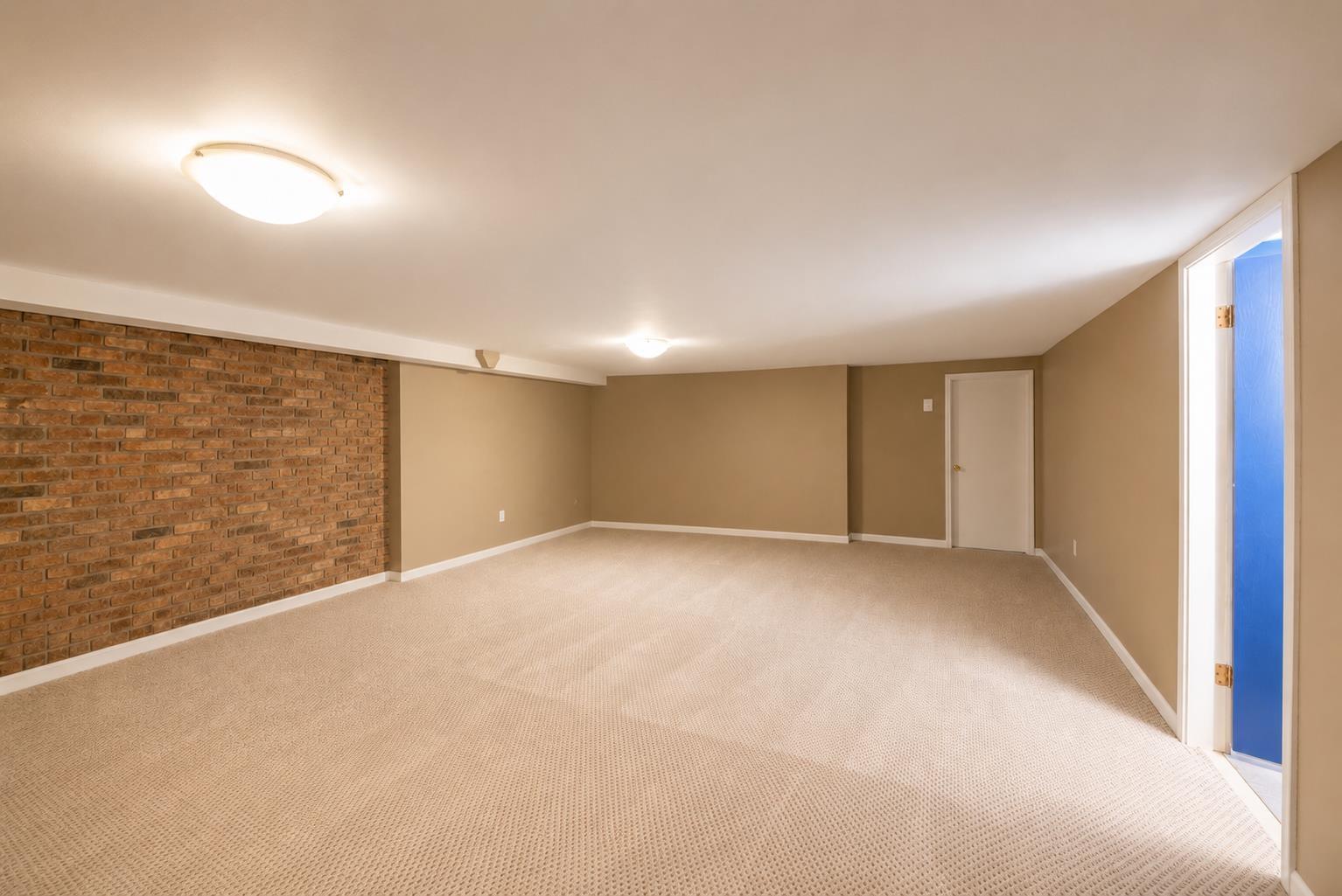 11063 135a Street, Surrey, British Columbia  V3R 3A6 - Photo 11 - R3133187