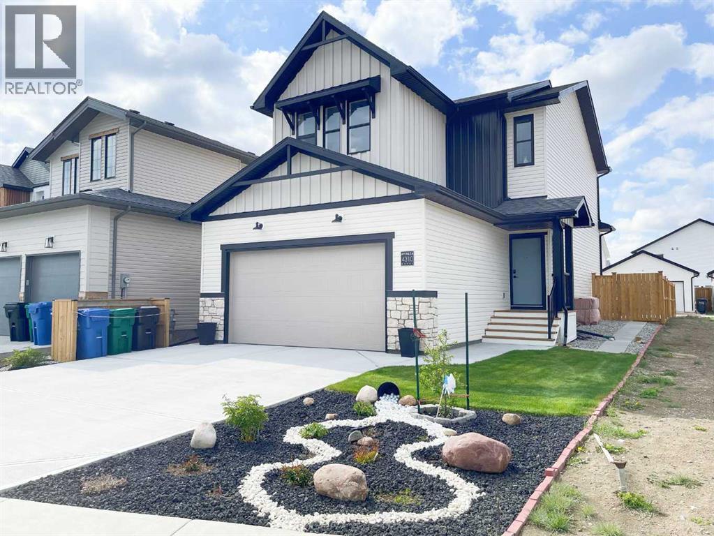 4310 28 Avenue S, Lethbridge, Alberta  T1K 8L3 - Photo 1 - A2313281