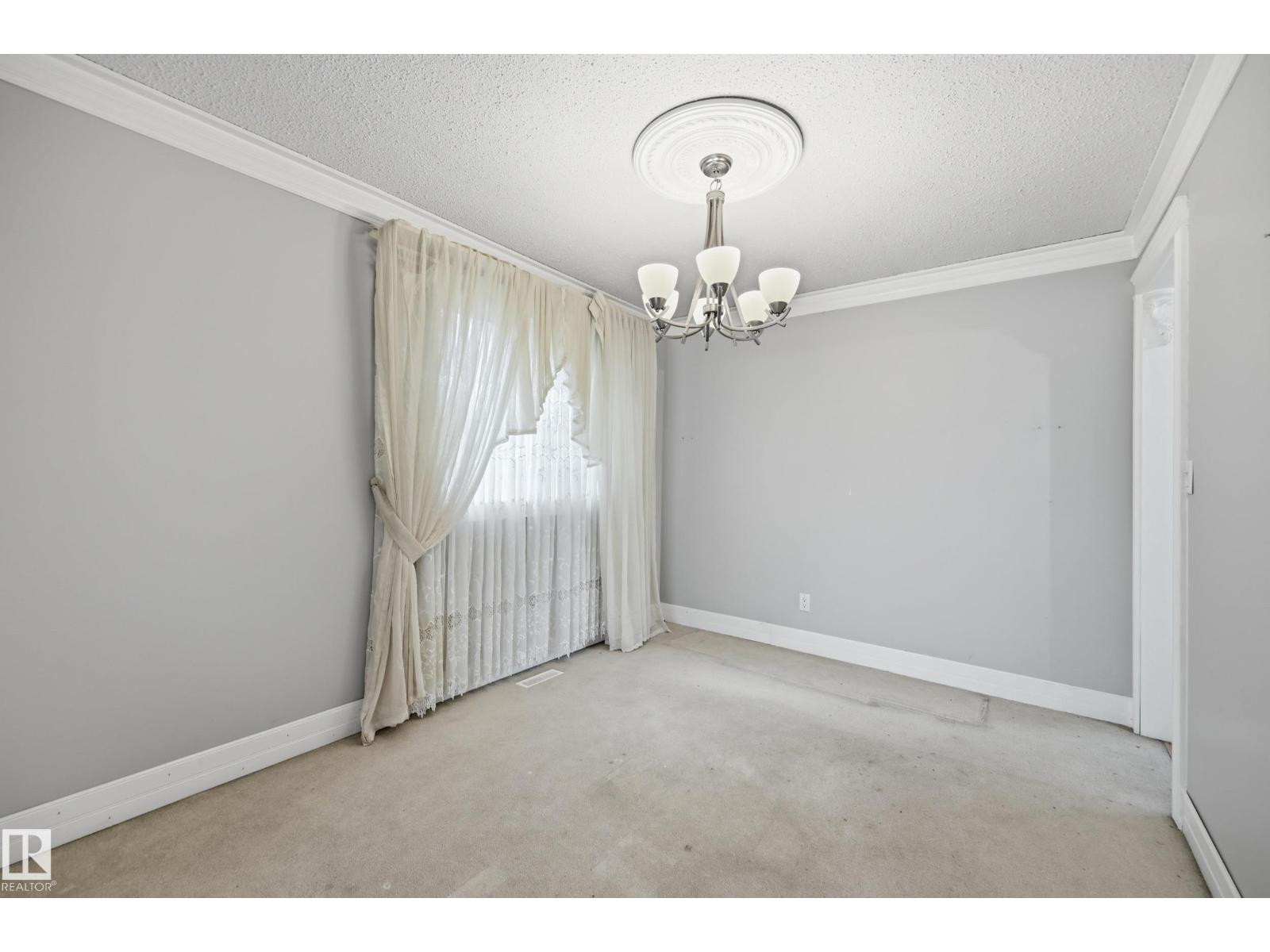 2169 78 St NW, Edmonton, Alberta  T6K 2E4 - Photo 12 - E4492903
