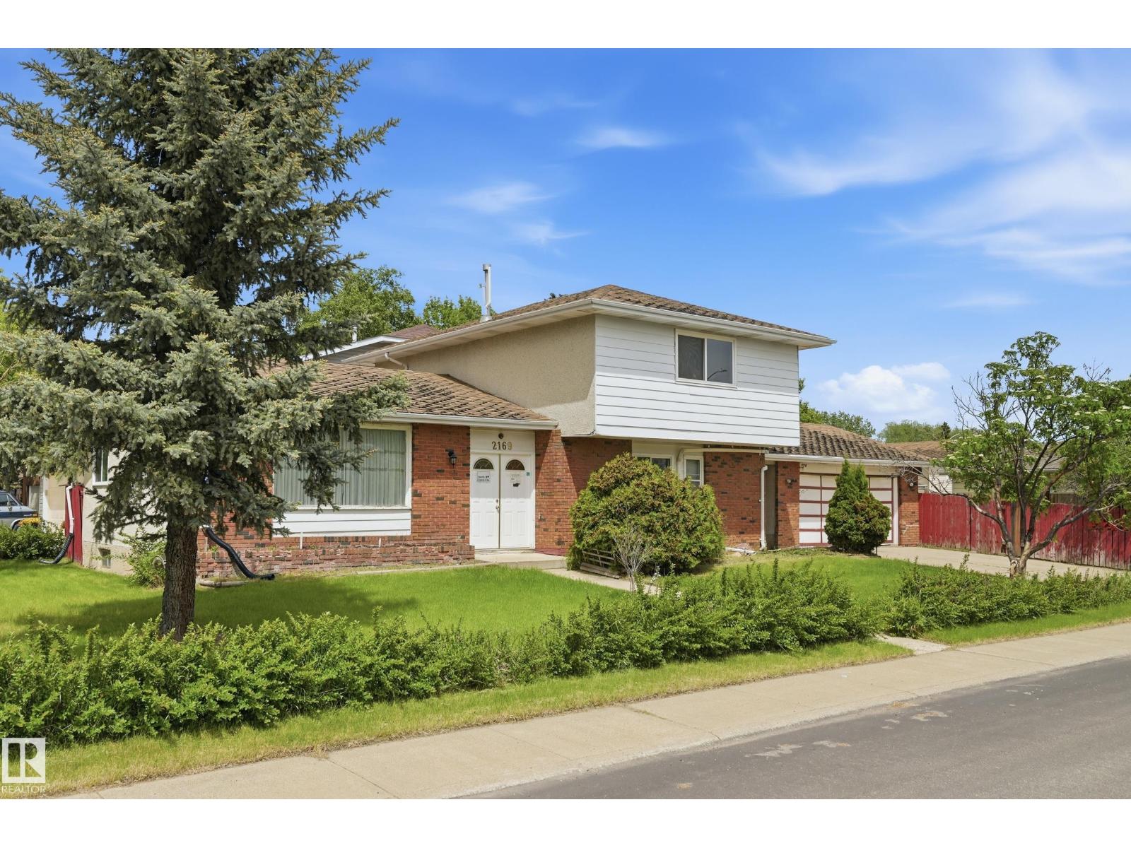 2169 78 St NW, Edmonton, Alberta  T6K 2E4 - Photo 4 - E4492903