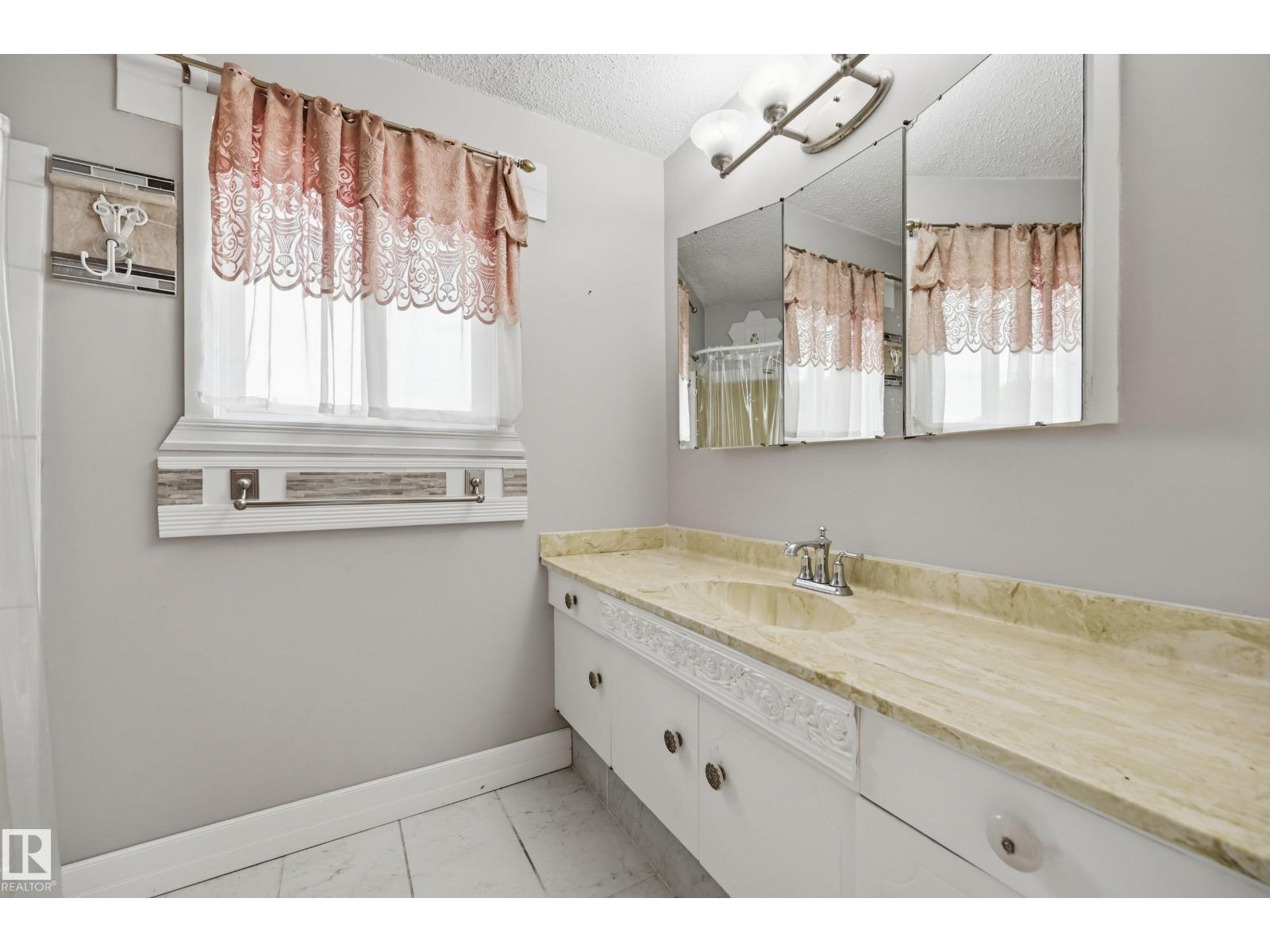 2169 78 St NW, Edmonton, Alberta  T6K 2E4 - Photo 29 - E4492903