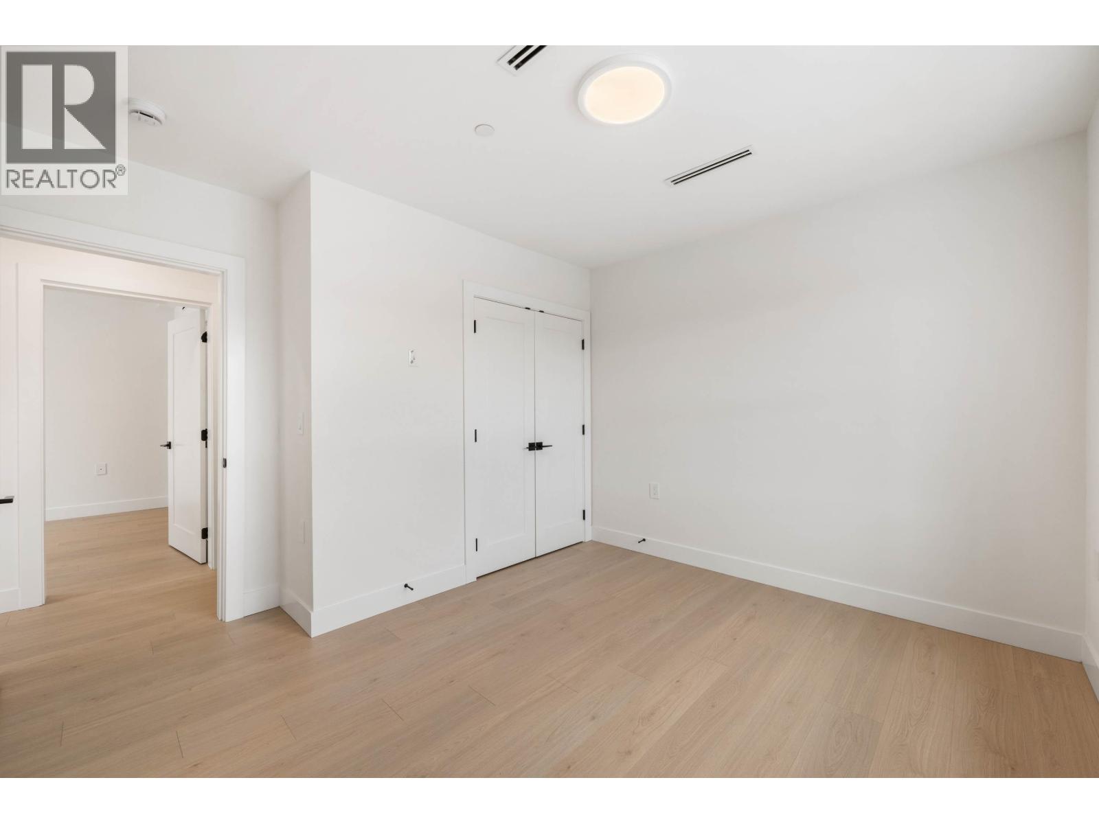 3 3065 Charles Street, Vancouver, British Columbia  V5K 3B6 - Photo 29 - R3132781