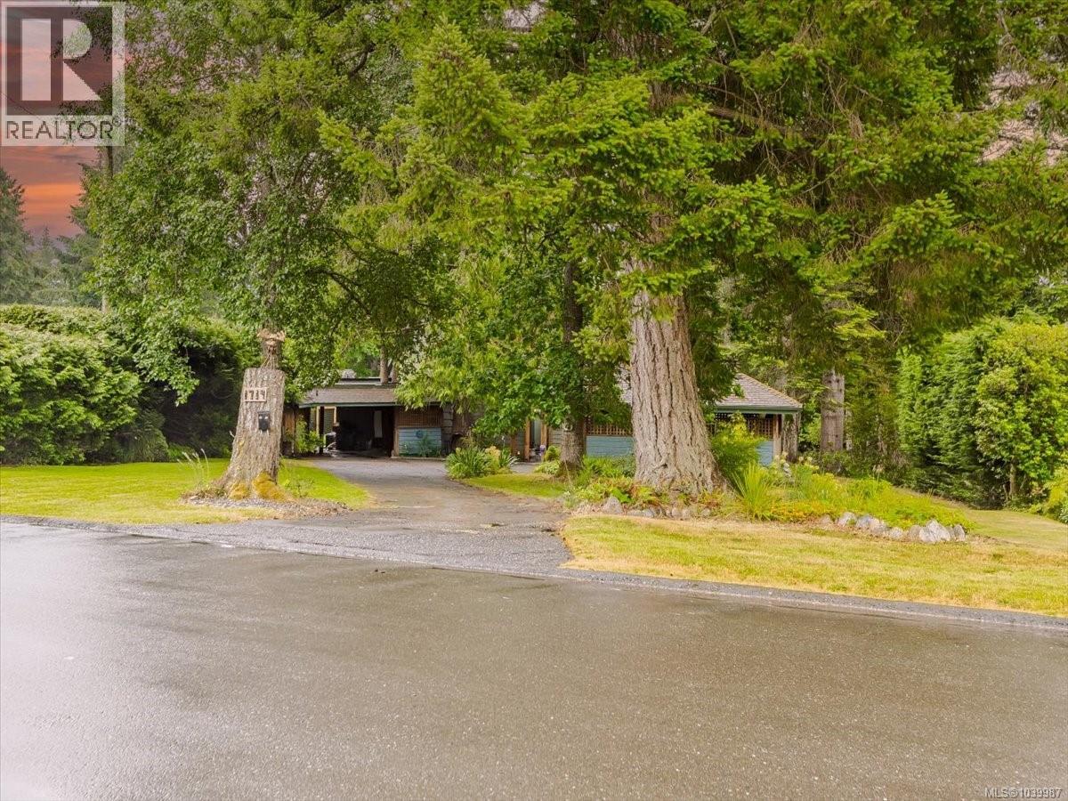 1719 Centennial Ave E, Comox, British Columbia  V9M 2W3 - Photo 3 - 1039987