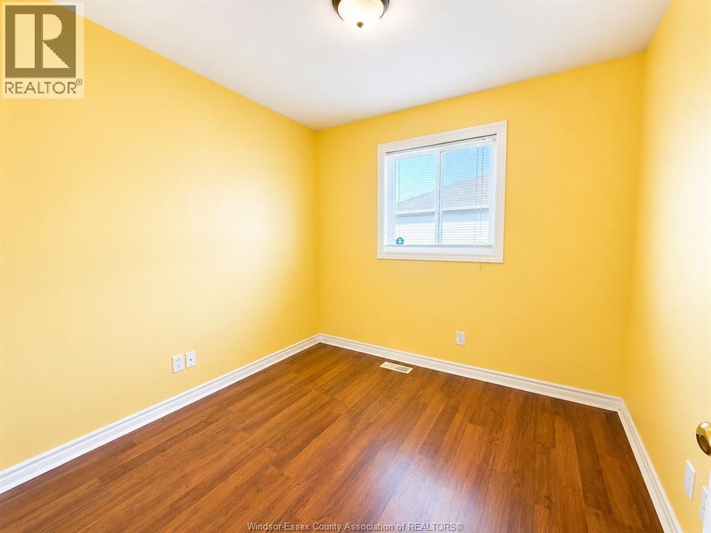 4924 Sixth Street, Windsor, Ontario  N9E 4X2 - Photo 9 - 26012783