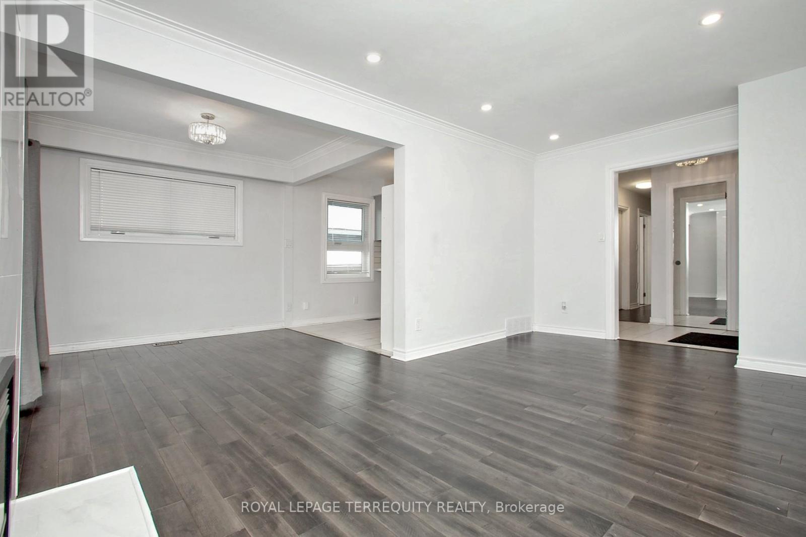 1 Barnes Crescent, Toronto, Ontario  M1G 1Z8 - Photo 9 - E12830924