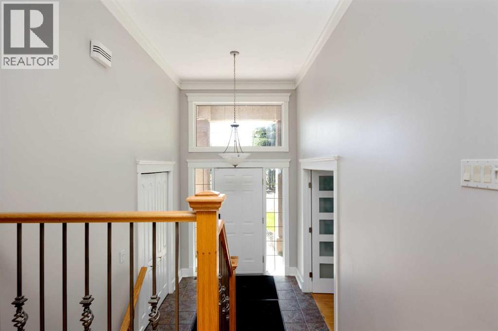 164 Wood Buffalo Way, Fort Mcmurray, Alberta  T9K 1W5 - Photo 4 - A2315517