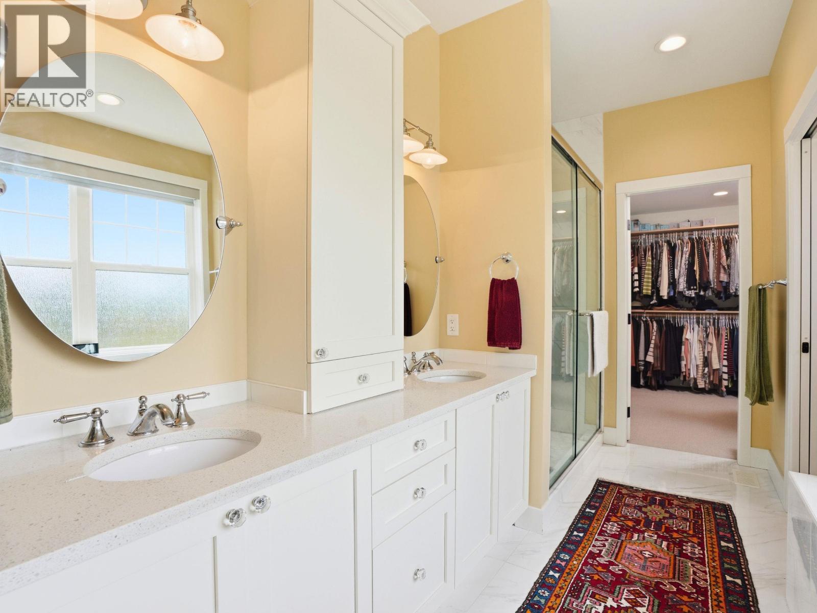 795 Madison Place, Gibsons, British Columbia  V0N 1V1 - Photo 16 - R3134847