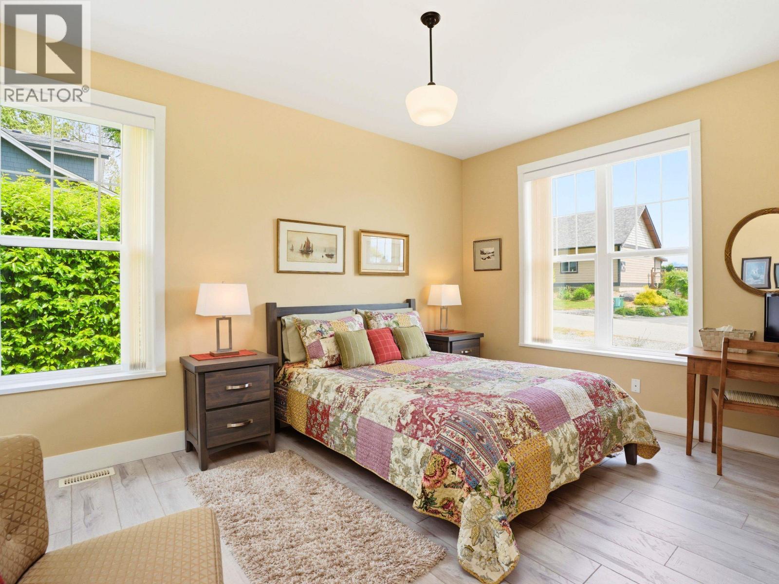 795 Madison Place, Gibsons, British Columbia  V0N 1V1 - Photo 18 - R3134847