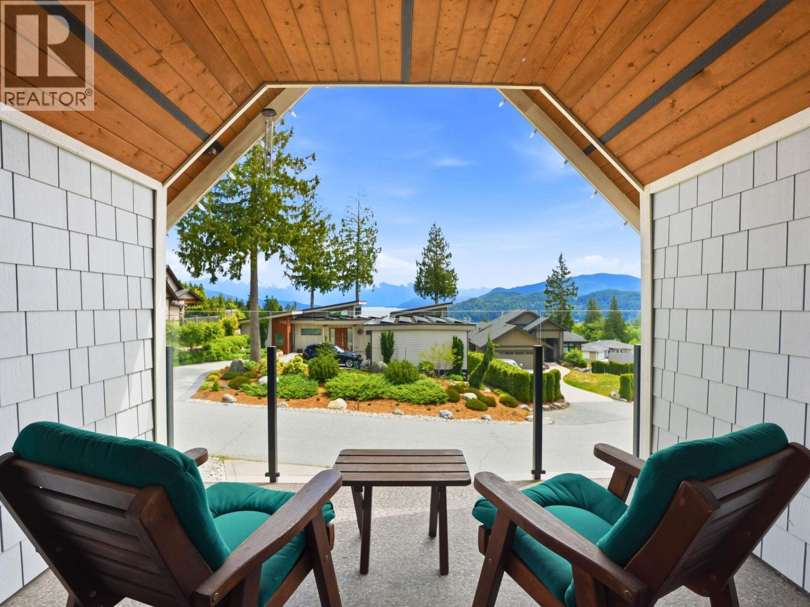 795 Madison Place, Gibsons, British Columbia  V0N 1V1 - Photo 25 - R3134847