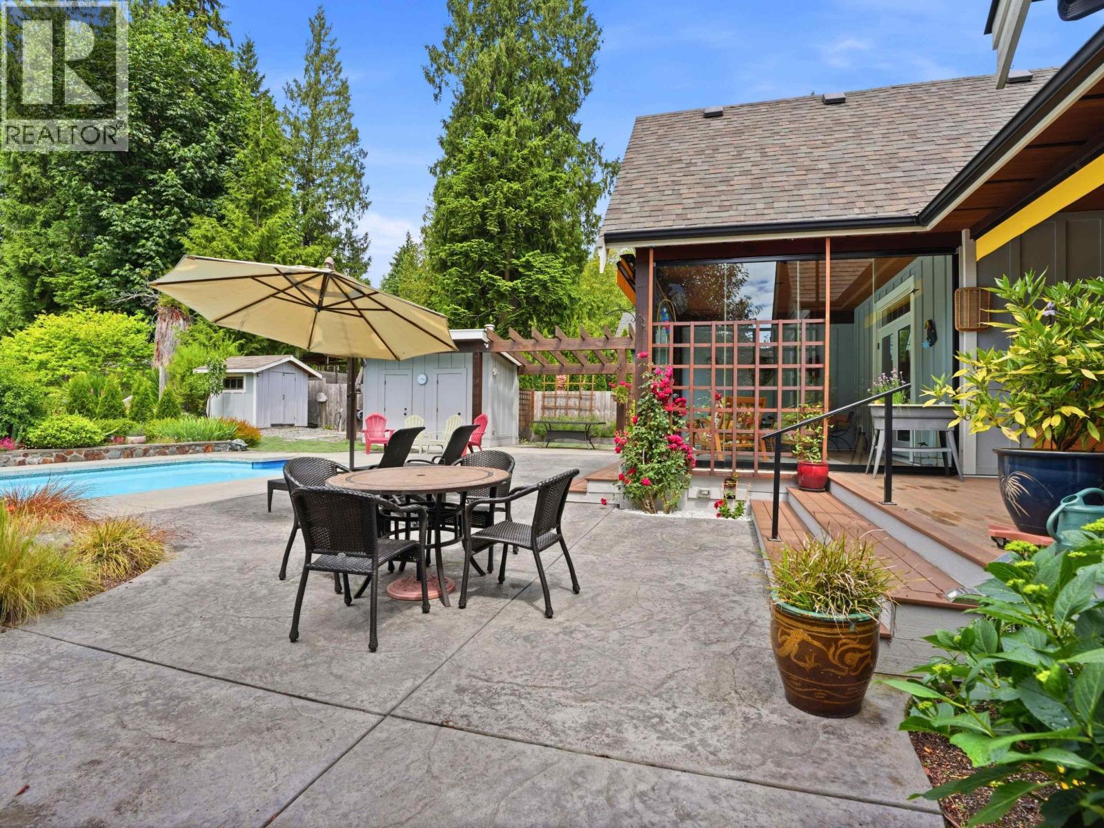 795 Madison Place, Gibsons, British Columbia  V0N 1V1 - Photo 29 - R3134847
