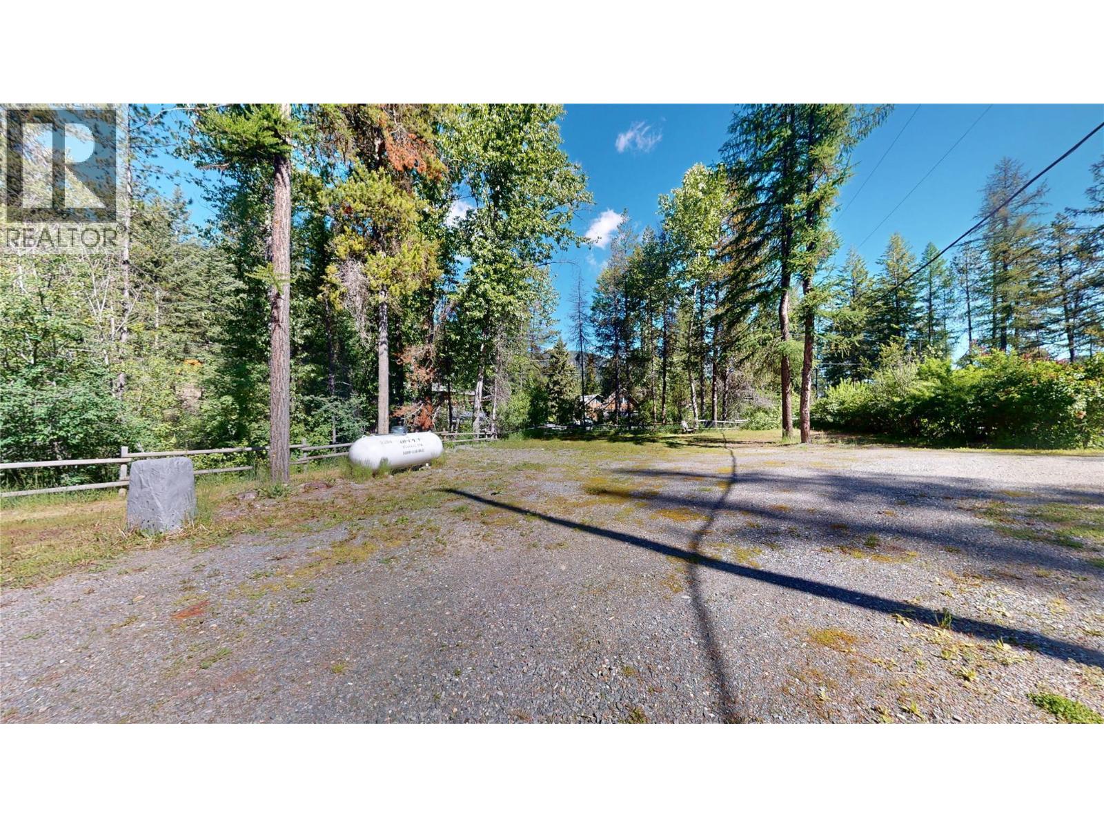 9725 Braunagel Road, Moyie, British Columbia  V0B 2A0 - Photo 49 - 10391014