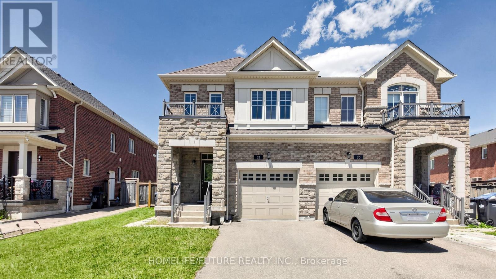 32 CALIPER ROAD, Brampton, Ontario