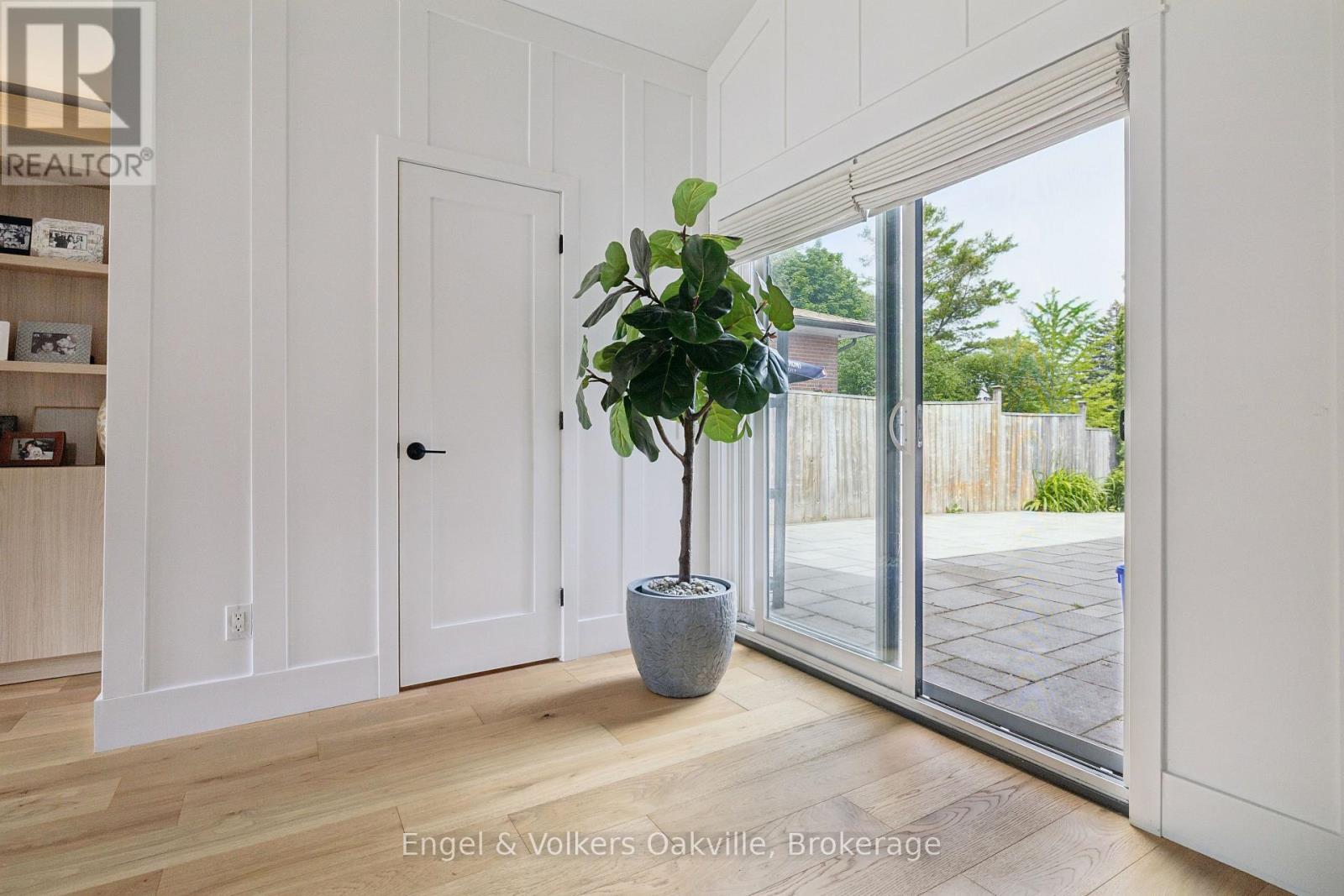 1188 Grange Road, Oakville, Ontario  L6H 1P7 - Photo 11 - W13429204