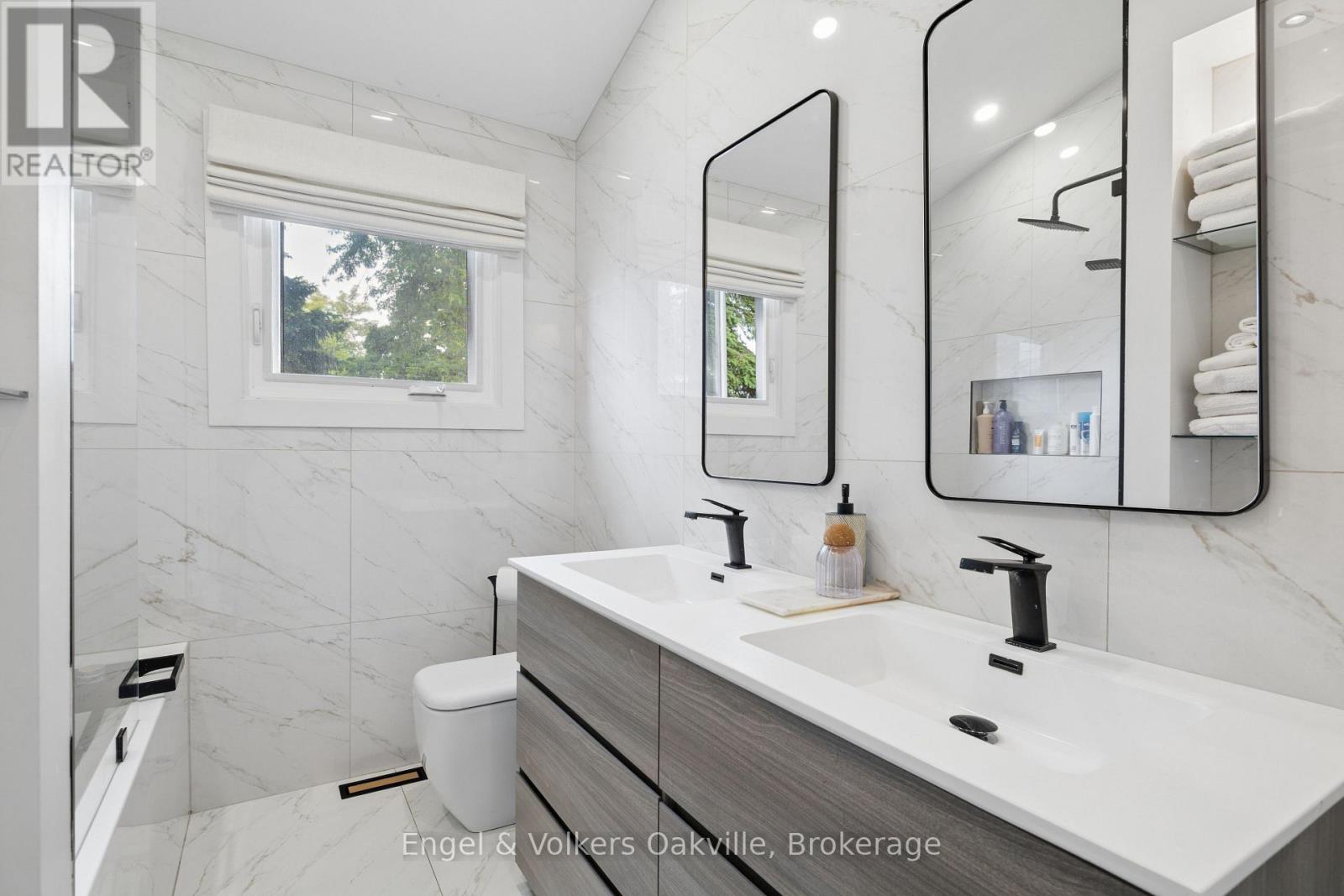 1188 Grange Road, Oakville, Ontario  L6H 1P7 - Photo 24 - W13429204