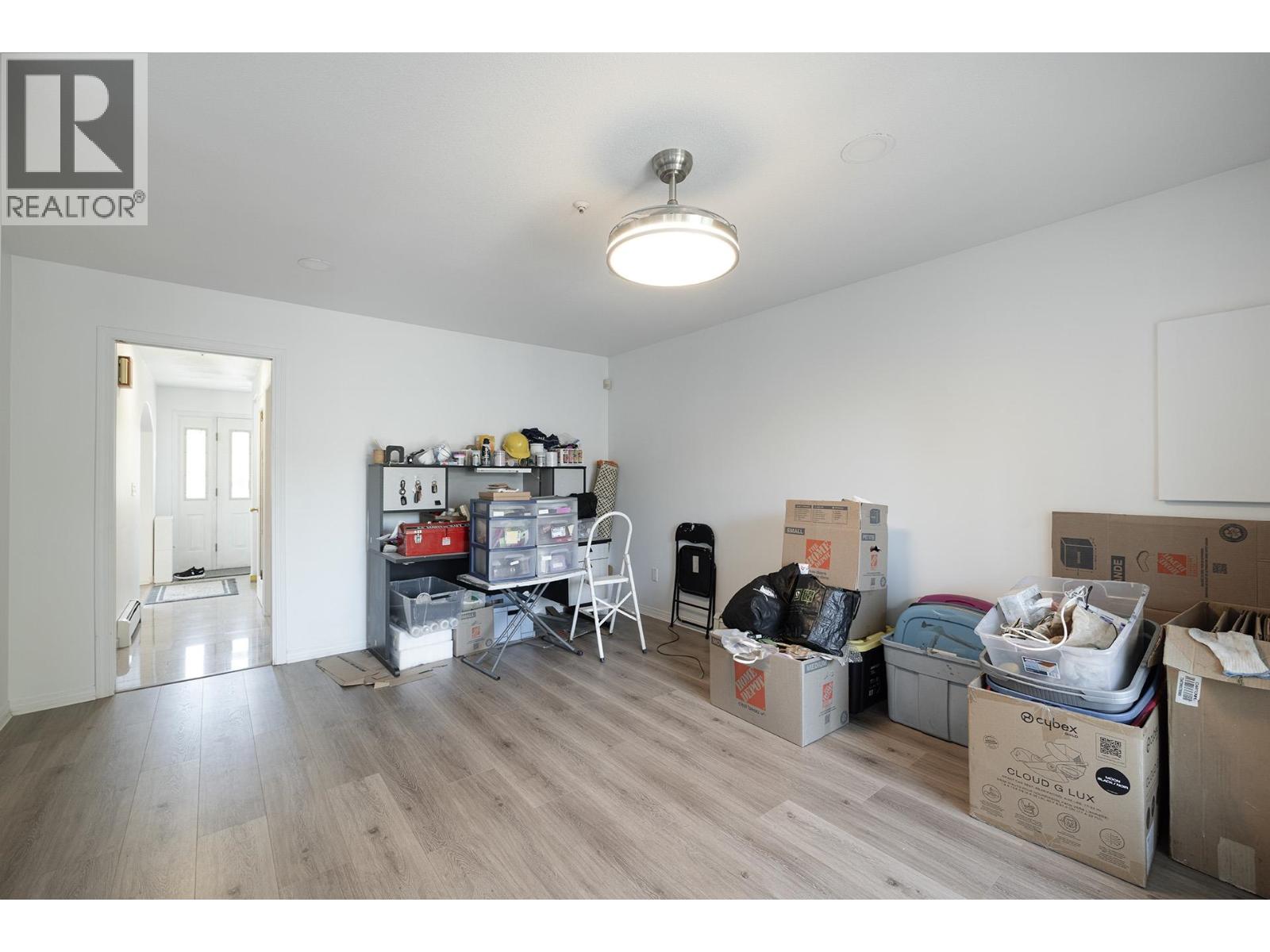 2613 Parker Street, Vancouver, British Columbia  V5K 2T5 - Photo 4 - R3130417