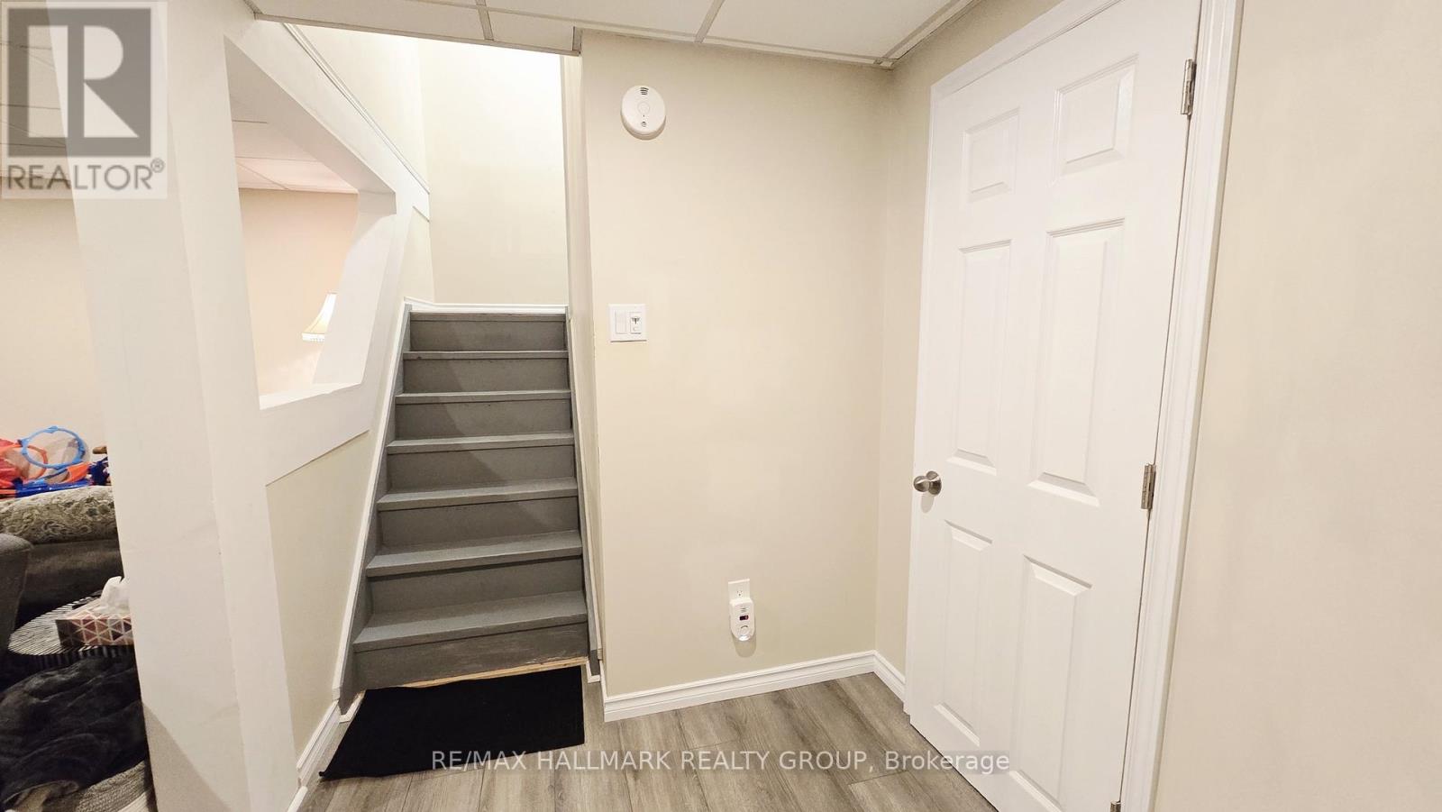 35 Seabrooke Drive, Ottawa, Ontario  K2L 2H8 - Photo 27 - X13429308