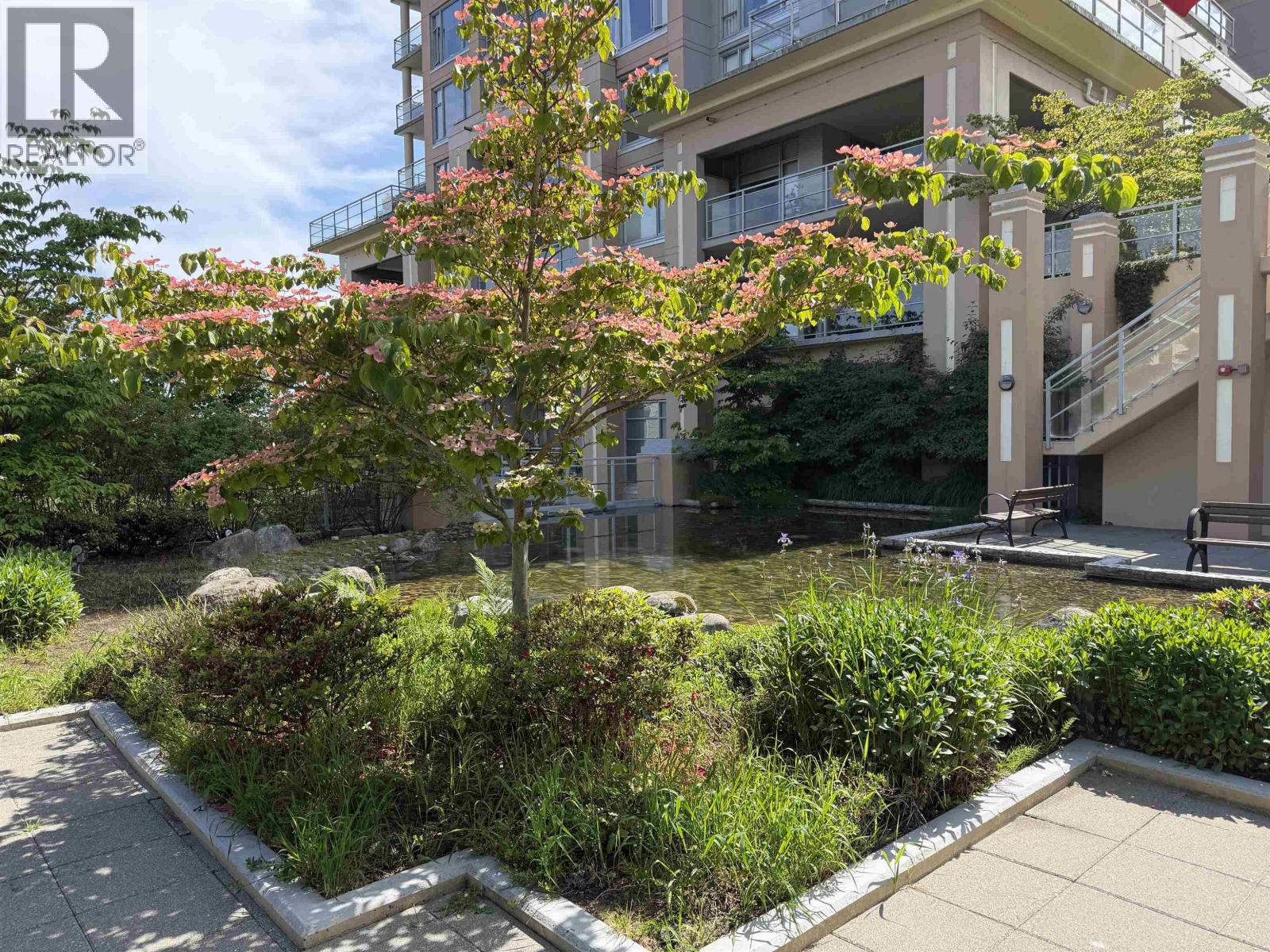 301 280 Ross Drive, New Westminster, British Columbia  V3L 0C2 - Photo 29 - R3125710