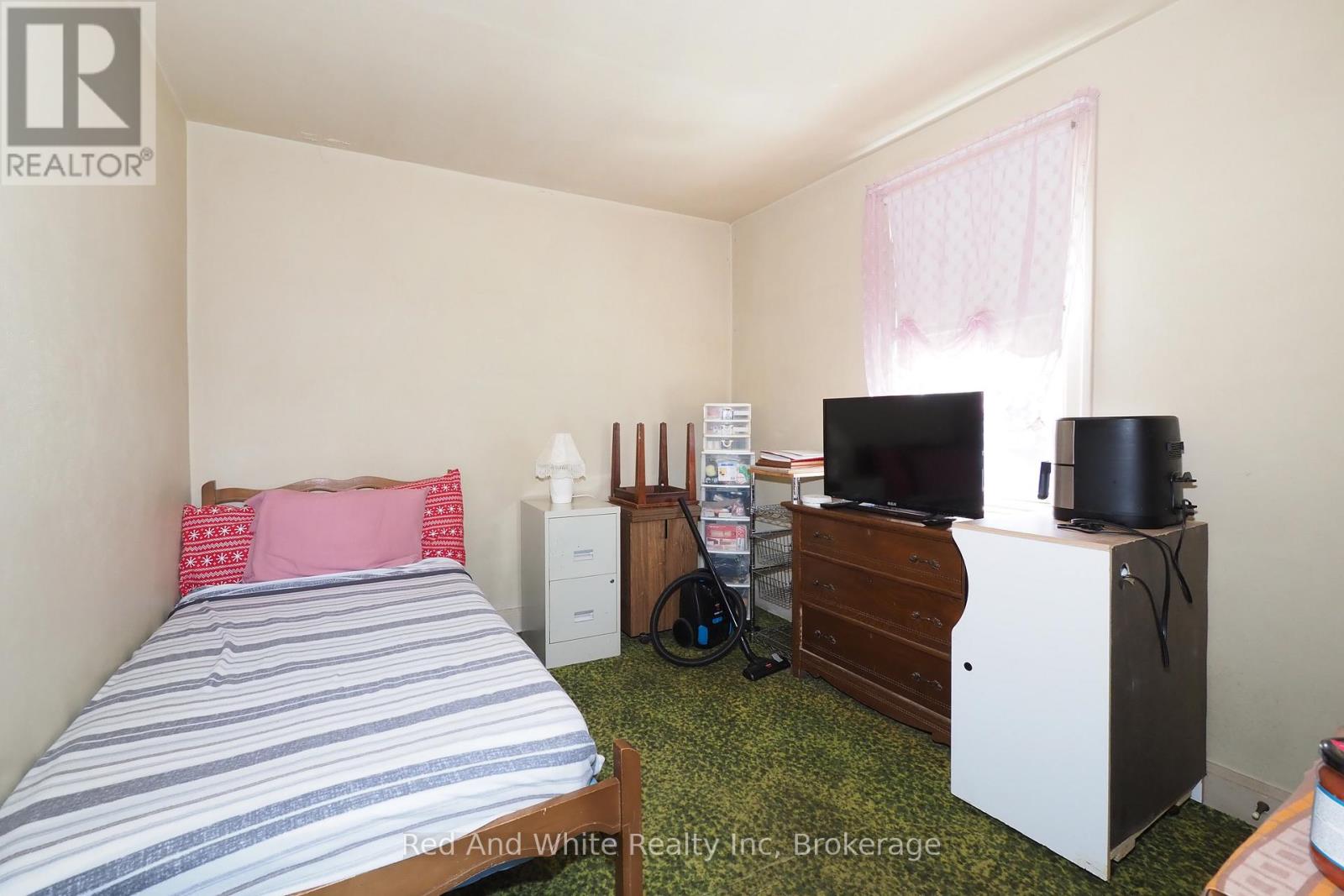15 Horning Drive, Kitchener, Ontario  N2K 1H5 - Photo 16 - X13429326