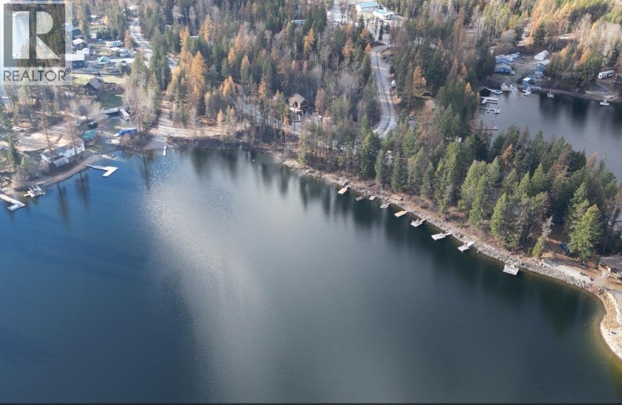 9725 Braunagel Road, Moyie, British Columbia  V0B 2A0 - Photo 6 - 10391014