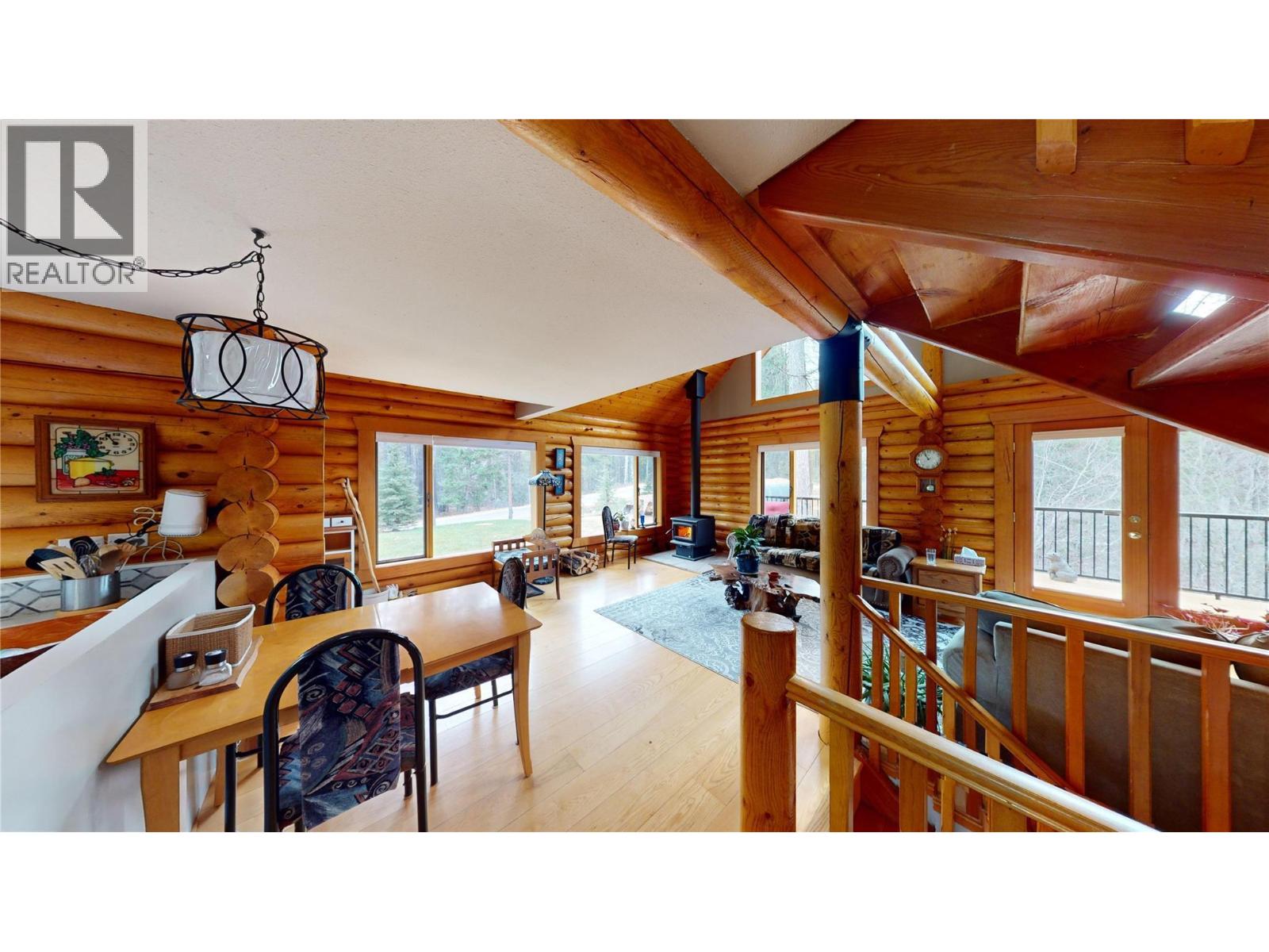 9725 Braunagel Road, Moyie, British Columbia  V0B 2A0 - Photo 15 - 10391014