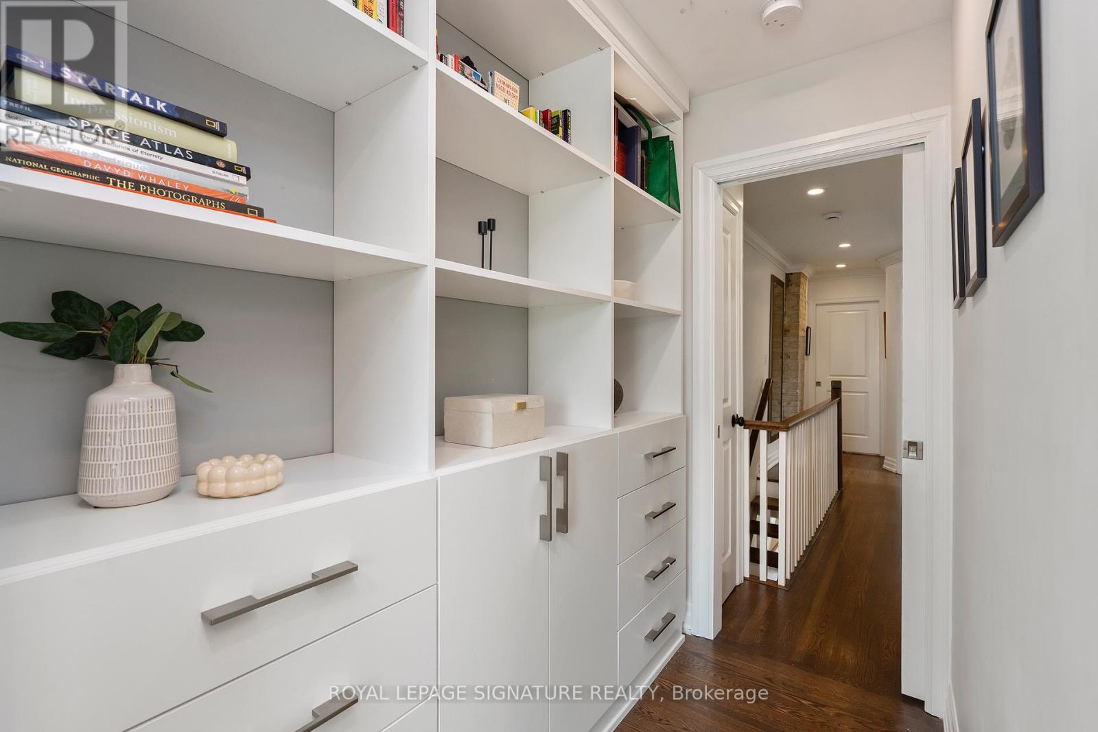 174 Yarmouth Road, Toronto, Ontario  M6G 1X4 - Photo 32 - W13429320