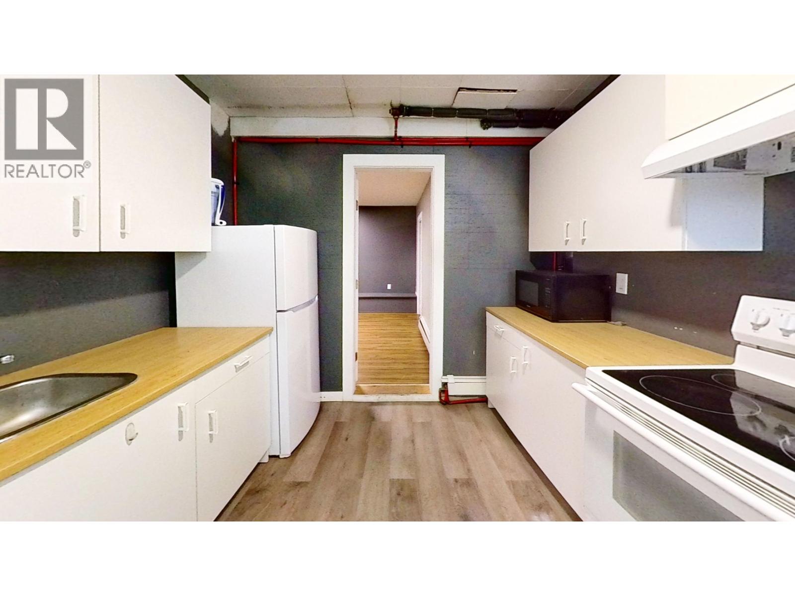 720 W 54TH AVENUE