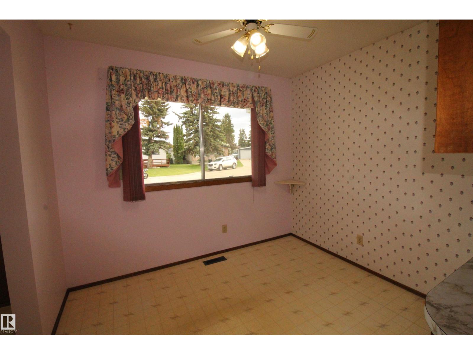 5504 56, Barrhead, Alberta  T7N 0A1 - Photo 18 - E4492912