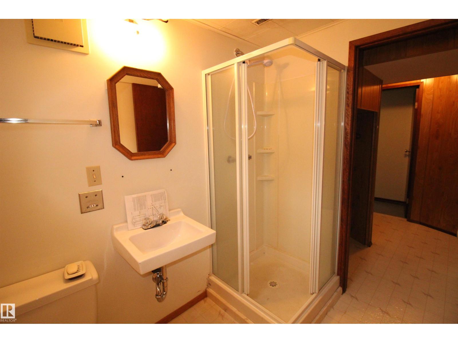 5504 56, Barrhead, Alberta  T7N 0A1 - Photo 30 - E4492912