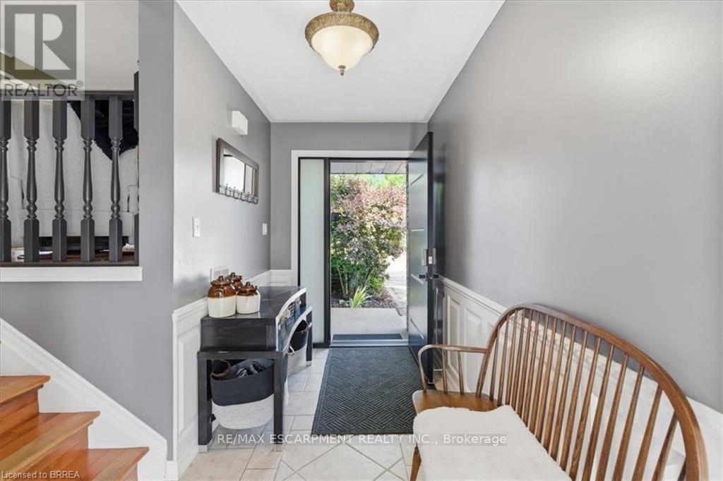 33 Edward Avenue, Brant, Ontario  N0E 1N0 - Photo 5 - X13427148