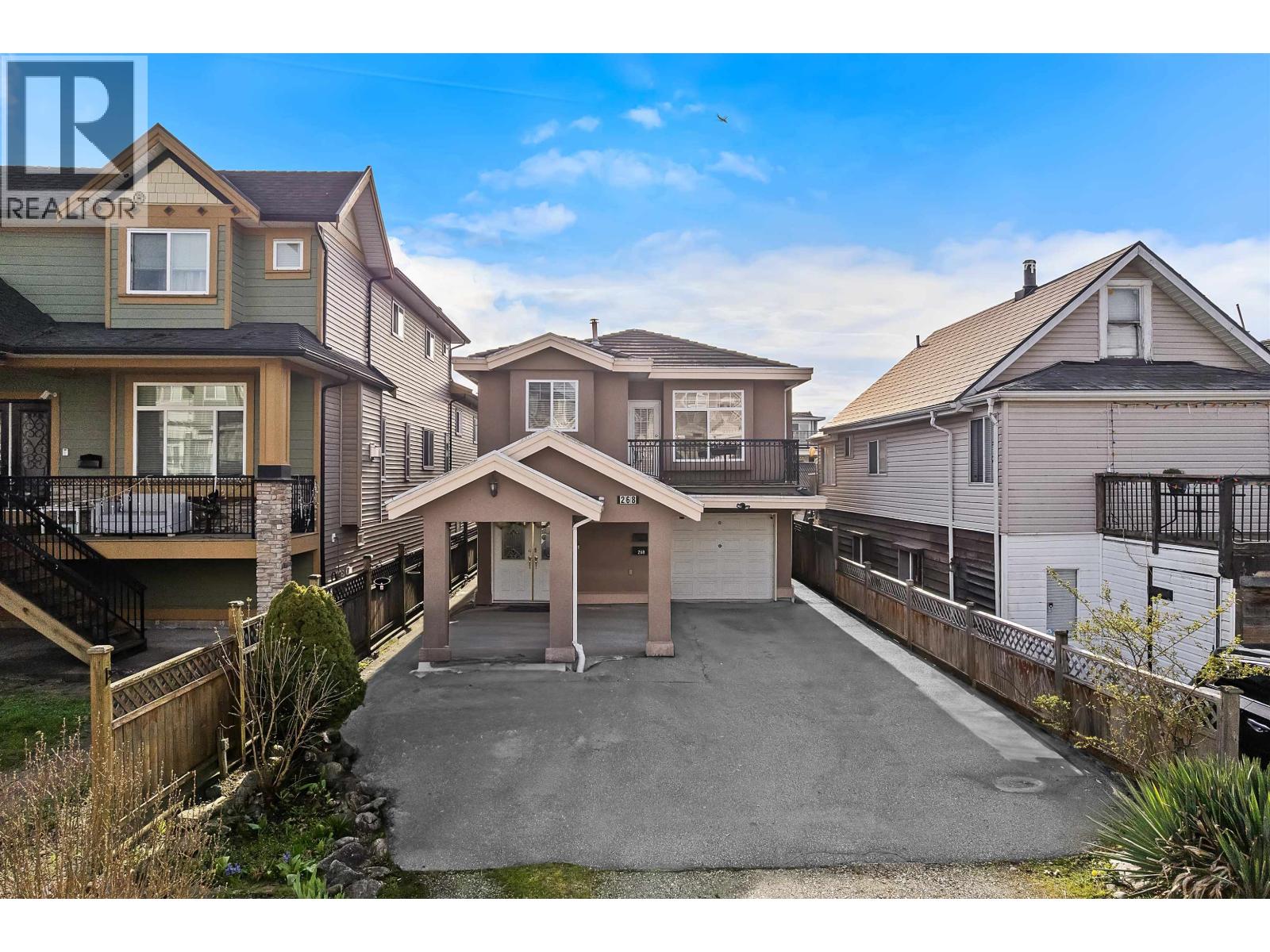 268 HAMPTON STREET, New Westminster, British Columbia
