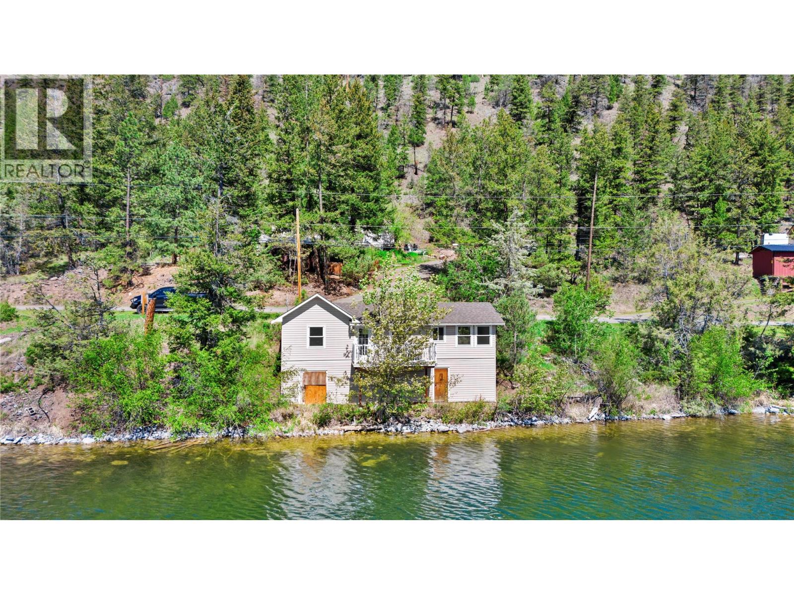 2517 Loon Lake Road, Loon Lake, British Columbia  V0K 1H1 - Photo 2 - 10389734