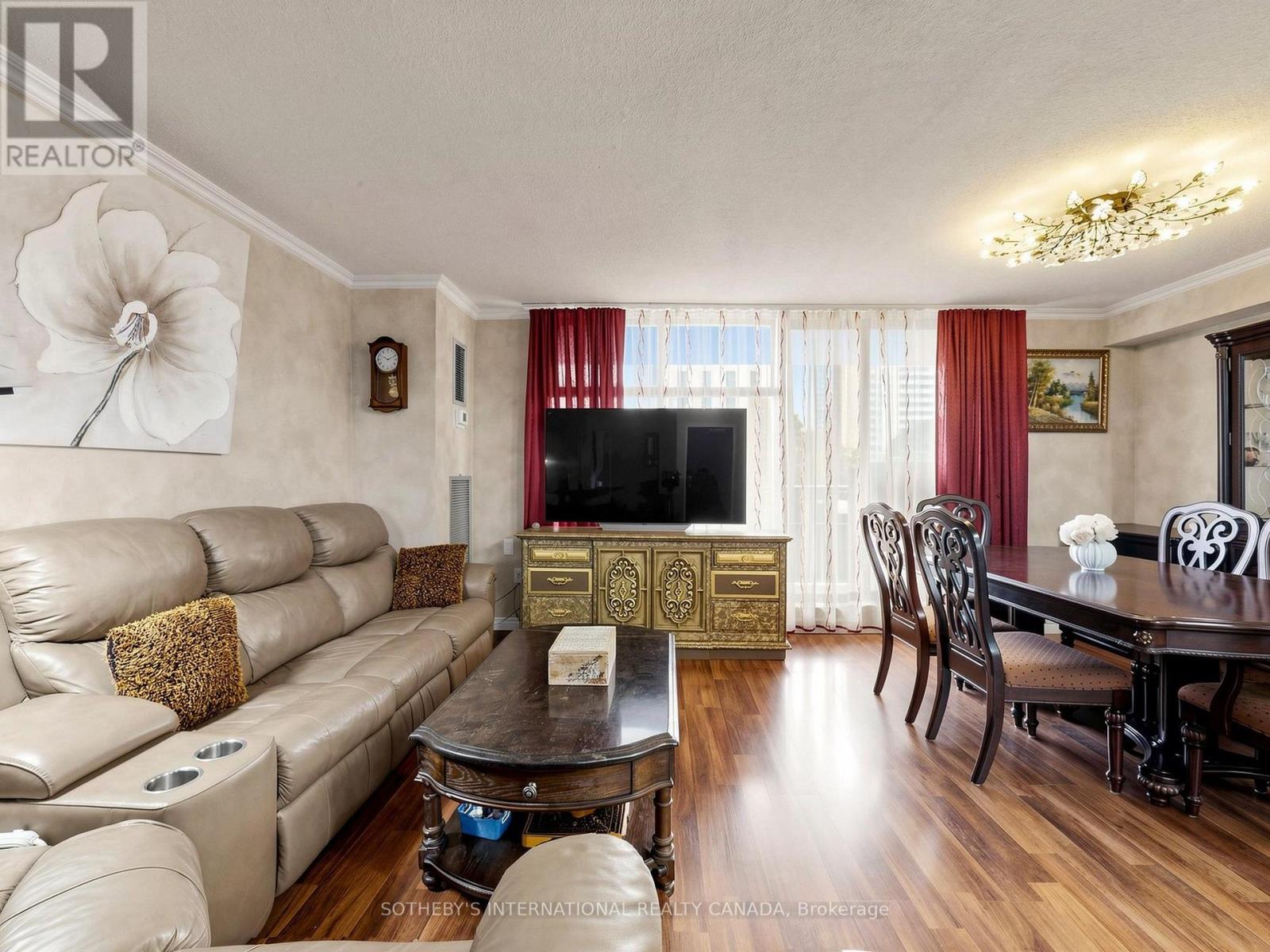 403 - 135 Marlee Avenue, Toronto, Ontario  M6B 4C6 - Photo 10 - W13426804