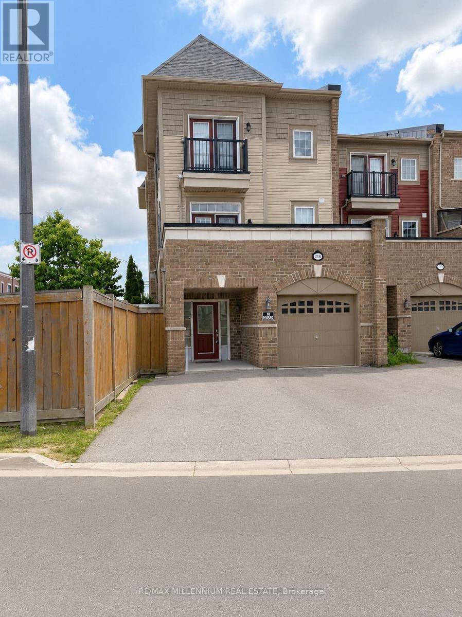 218 DOUGALL AVENUE, Caledon, Ontario