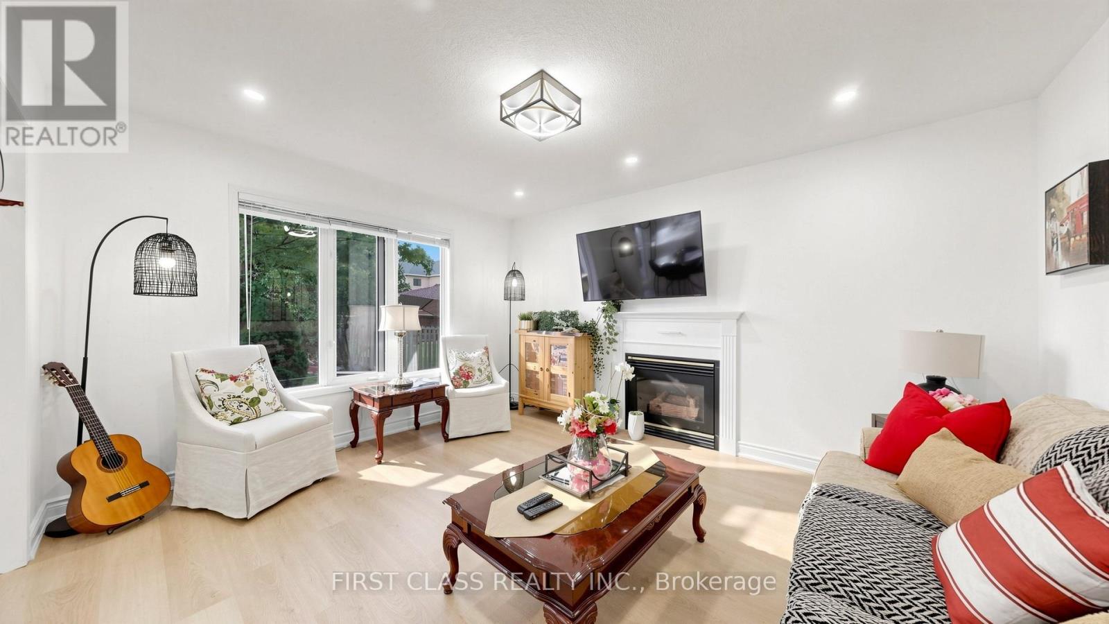 2407 East Gate Crescent, Oakville, Ontario  L6H 6L1 - Photo 18 - W13429352
