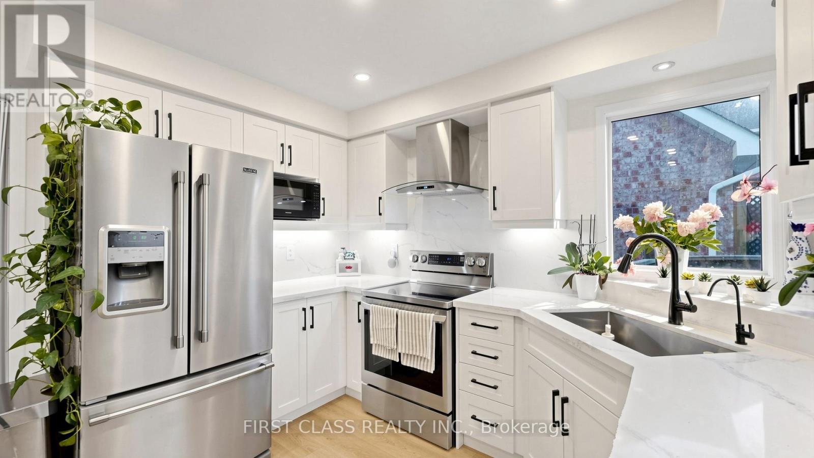 2407 East Gate Crescent, Oakville, Ontario  L6H 6L1 - Photo 26 - W13429352