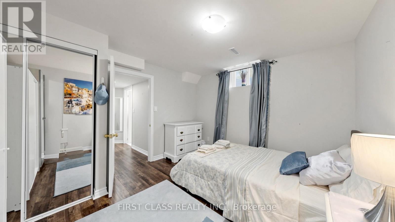 2407 East Gate Crescent, Oakville, Ontario  L6H 6L1 - Photo 44 - W13429352