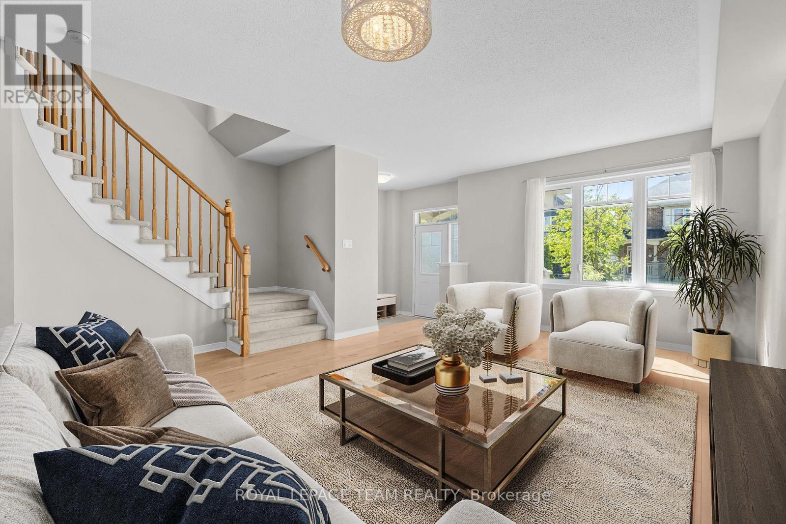377 Sweetflag Street, Ottawa, Ontario  K2J 5Y7 - Photo 5 - X13429396
