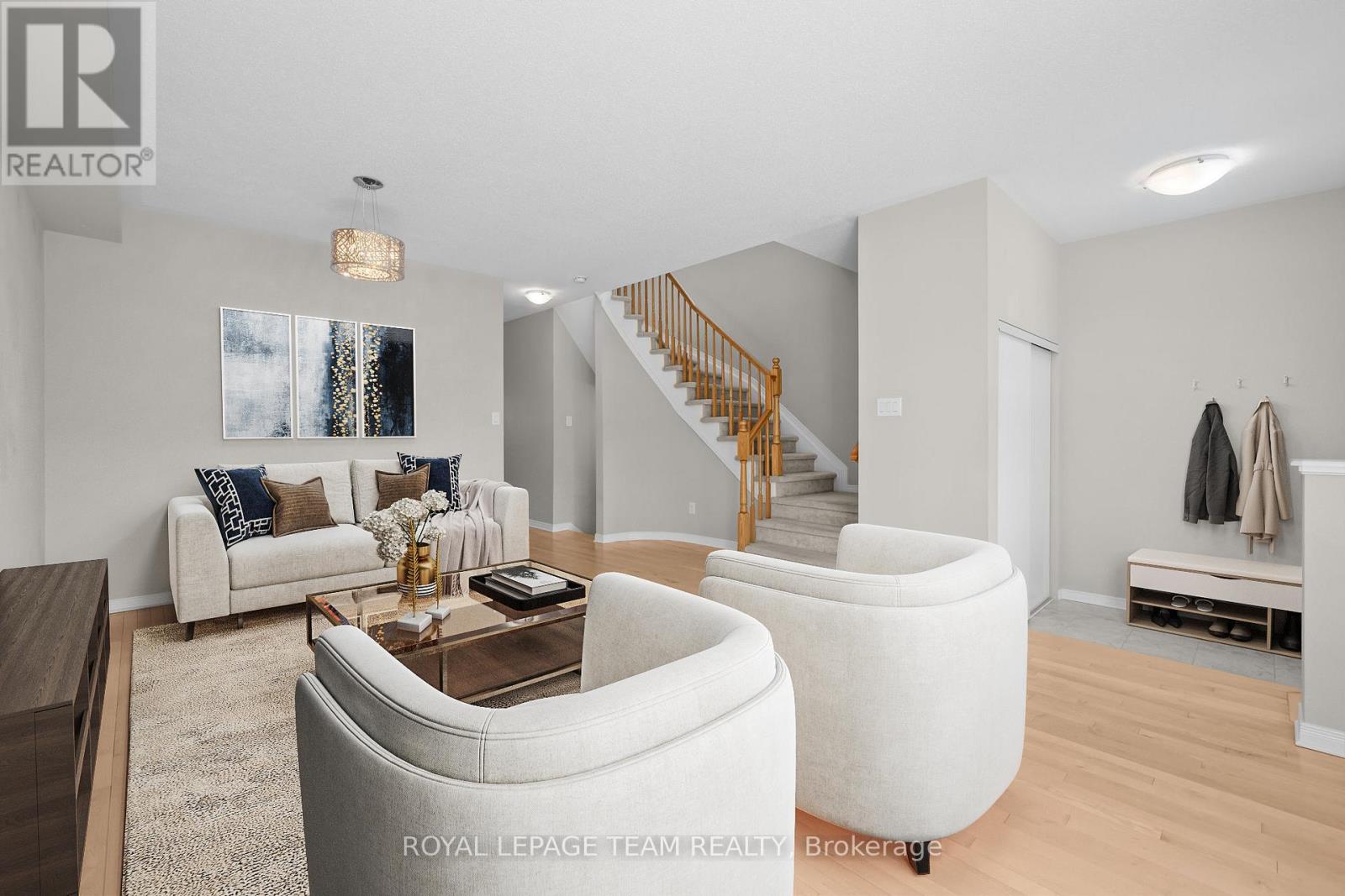 377 Sweetflag Street, Ottawa, Ontario  K2J 5Y7 - Photo 6 - X13429396